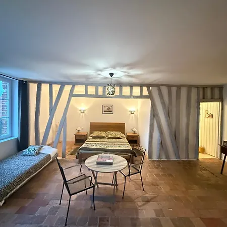 Bed & Breakfast Le Chateau De Greges 3*