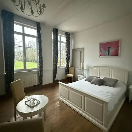 Bed & Breakfast Le Chateau De Greges 3*