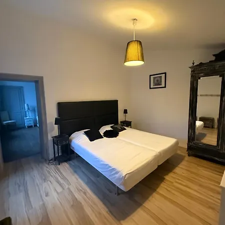 Bed & Breakfast Le Chateau De Greges 3*