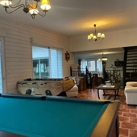 Les Du Chateau De Couette-café 3*