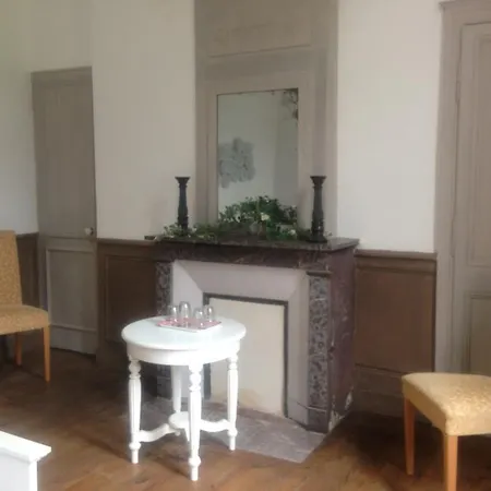 Le Chateau De Greges 3*