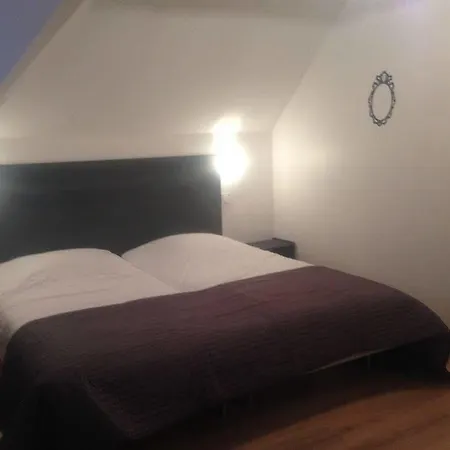 Le Chateau De Greges Greges