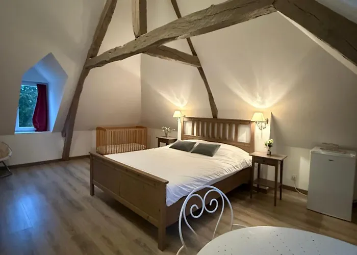 Bed & Breakfast Le Chateau De Grèges