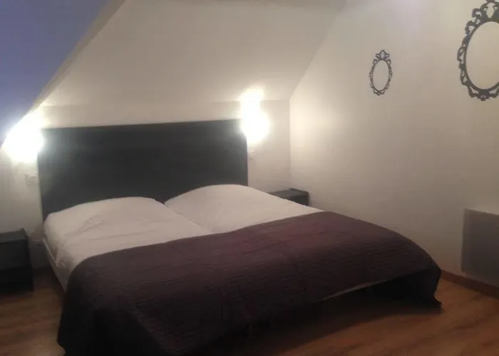 Le Chateau De Grèges